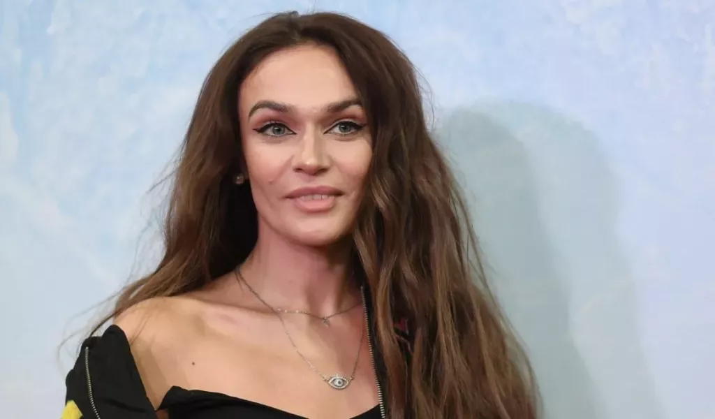 Алена Водонаева рассказала об идеальной девушке для своего сына