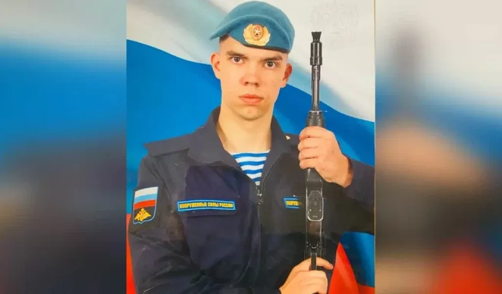 Двадцатилетний военнослужащий по контракту из Петербурга погиб в зоне спецоперации