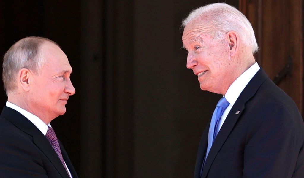 Бывший президент Чехии Вацлав Клаус: переговоры по урегулированию украинского кризиса должны проходить между Россией и Западом