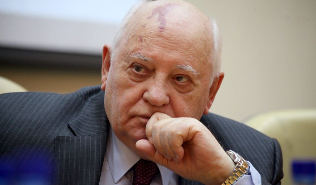 Горбачев назвал два фатальных удара, которые погубили СССР