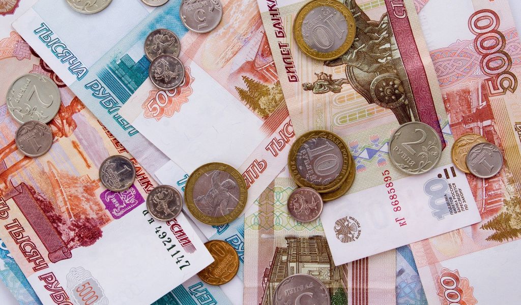 Чего ждать от рубля после майских праздников