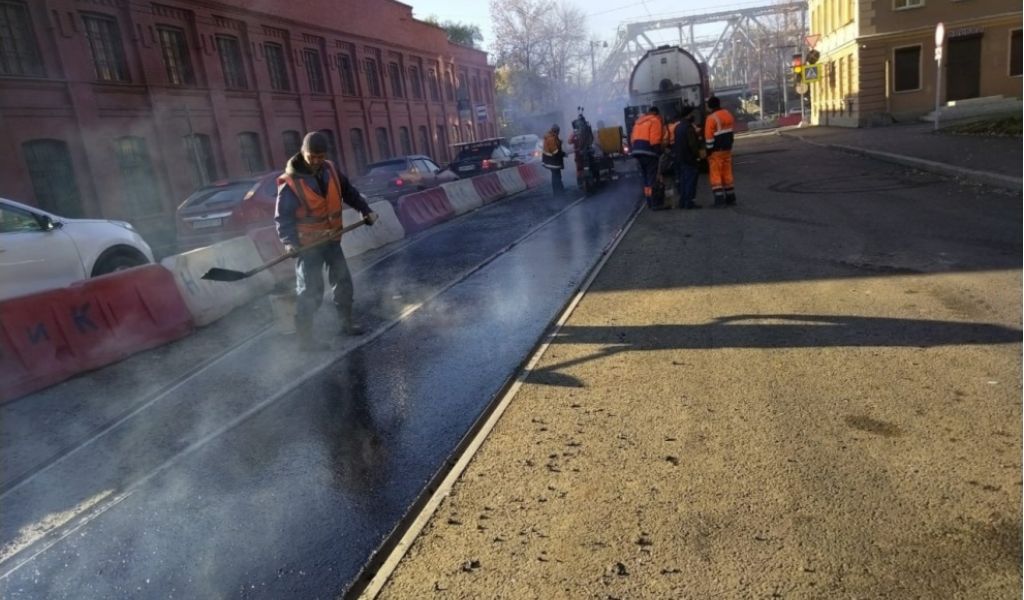 В Петербурге продолжаются ремонт и замена трамвайных путей