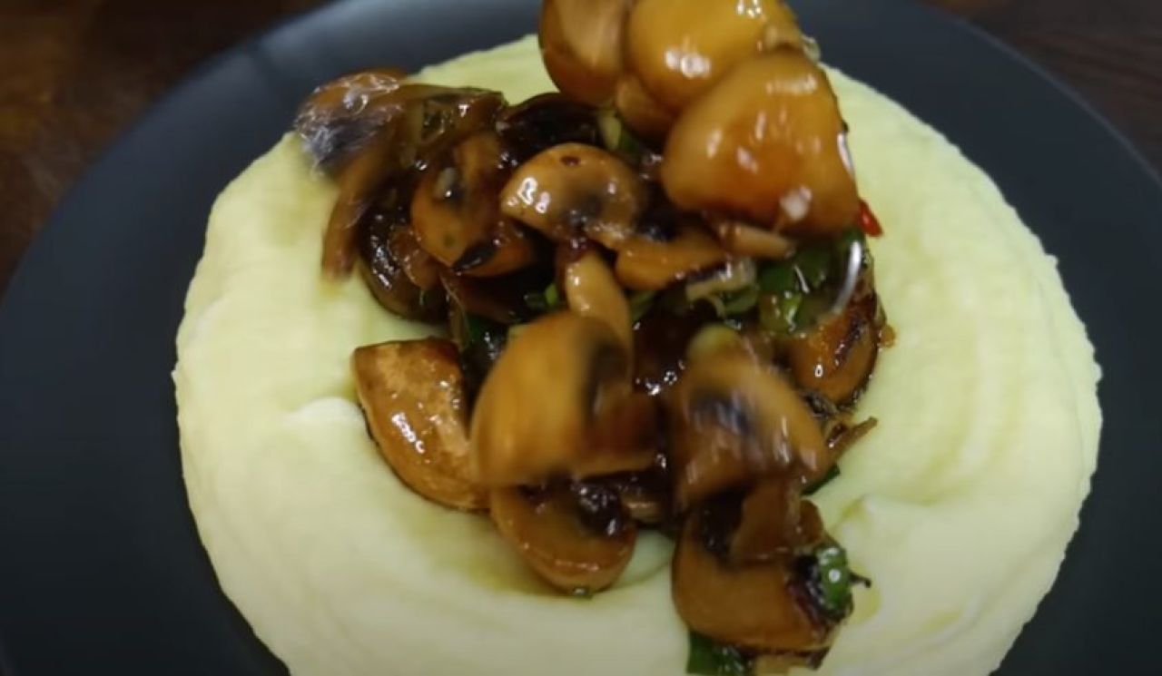 Как правильно жарить шампиньоны: рецепт вкусного блюда из грибов