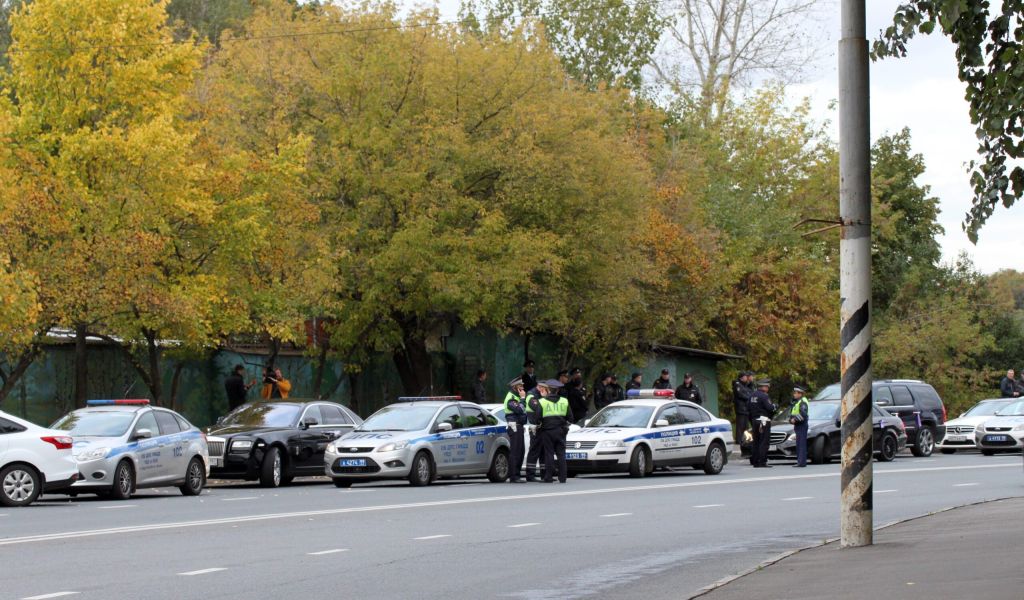 «Свадебный переполох»: В Петербурге задержали 20 мигрантов, праздновавших свадьбу