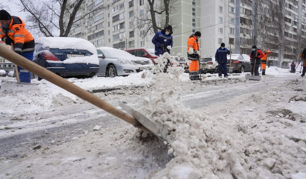 Бездействие Смольного привело к 57 ДТП за сутки