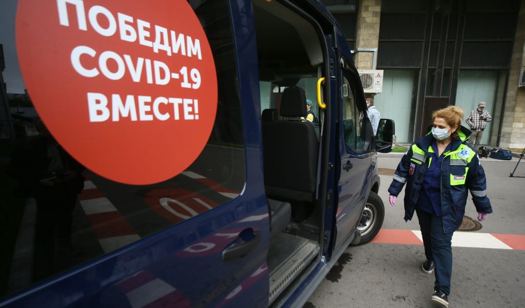 Петербургские ученые спрогнозировали пик роста числа новых случаев коронавируса