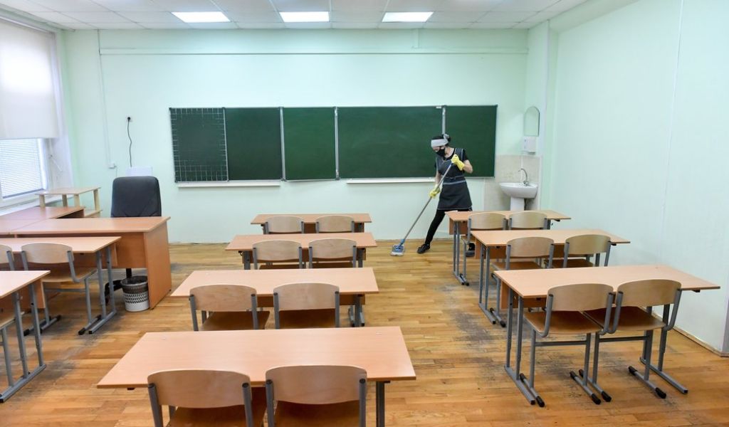 Назван порядок обучения в вузах и школах с 1 сентября 2021 года