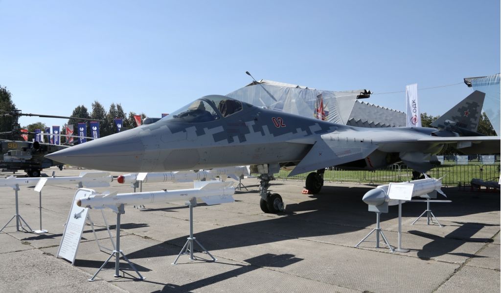 Хит авиасалона в Бангалоре: российский Су-57 произвел фурор