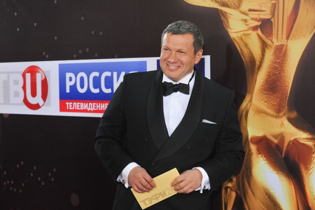 Телеведущий Соловьев призвал увеличить срок службы в армии