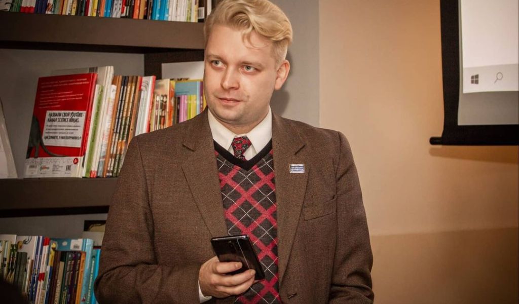 В Петербурге задержан вор, обокравший писателя Александра Пелевина