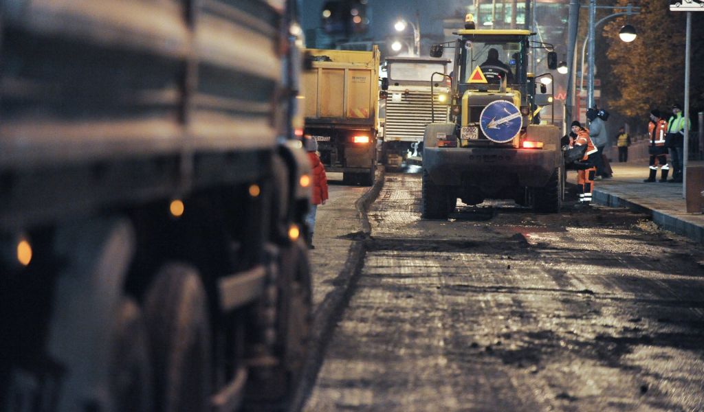 Московских автомобилистов попросили объезжать Новорижское шоссе из-за ремонта в тоннеле