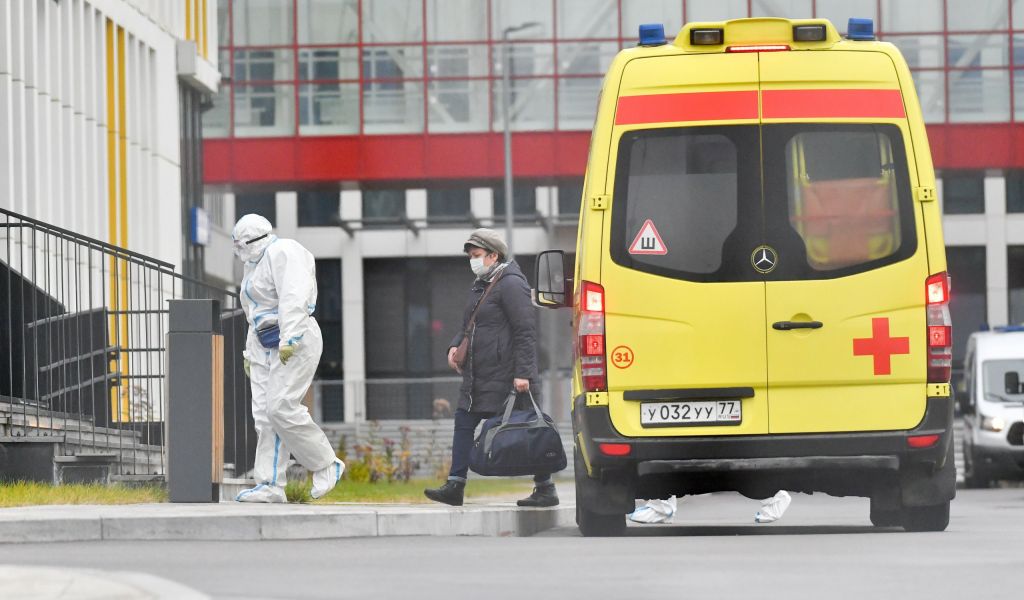 В Петербурге пытаются выяснить причины смерти мужчины и женщины