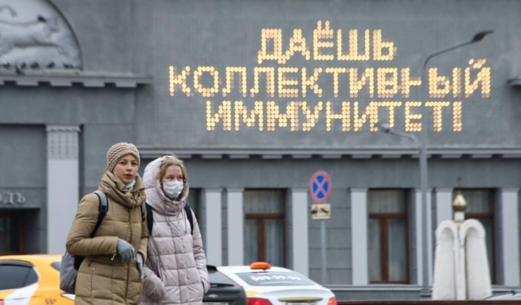 В ВОЗ нашли причину роста заболеваемости коронавирусом на фоне массовой вакцинации