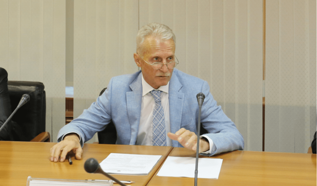 Первый замглавы Байконура Виктор Лопаткин обвиняется в получении крупной взятки