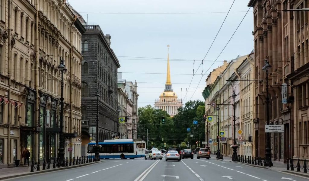 Смольный не понял сути претензий СК по поводу сноса исторических зданий