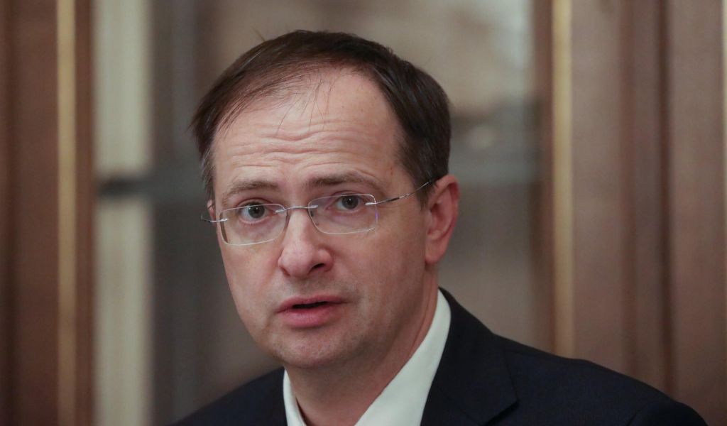 Песков: Мединский дополнительно разъяснит Путину итоги переговоров России и Украины в Стамбуле