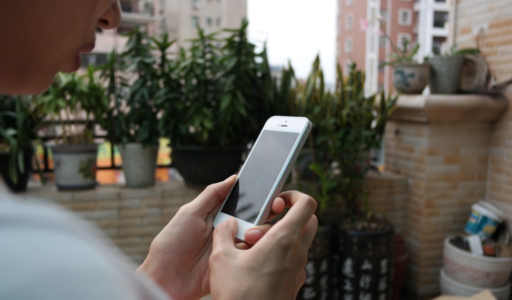 Wi-Fi на iPhone перестает работать при подключении к сетям с определенным именем