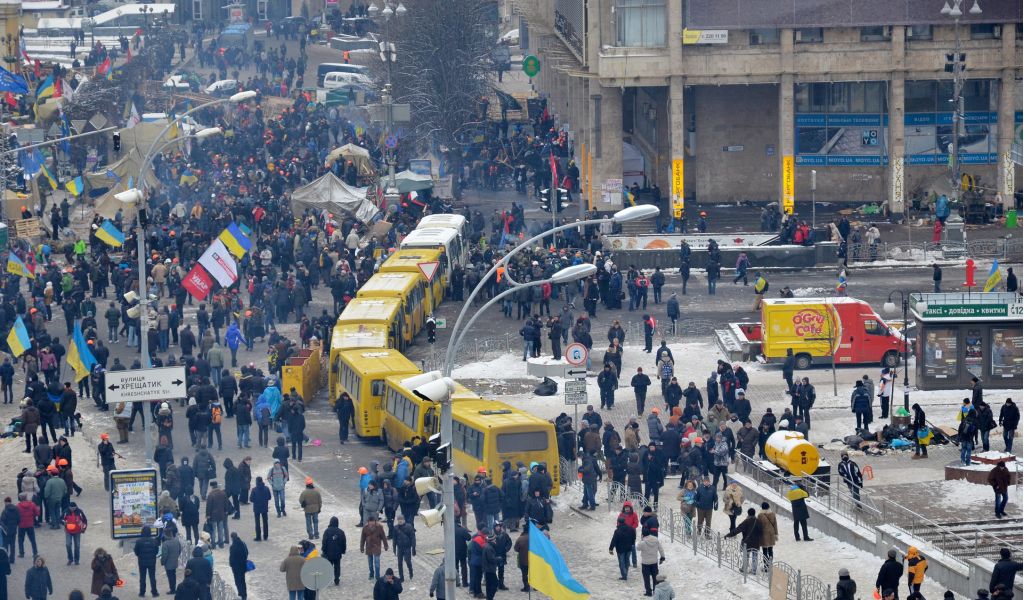 Признание Украины террористическим государством может вести к запрету её символов в России