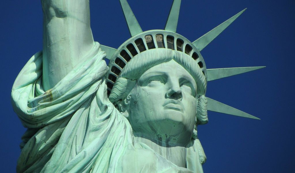 Made in USA: Америка развязывает новую холодную войну против России