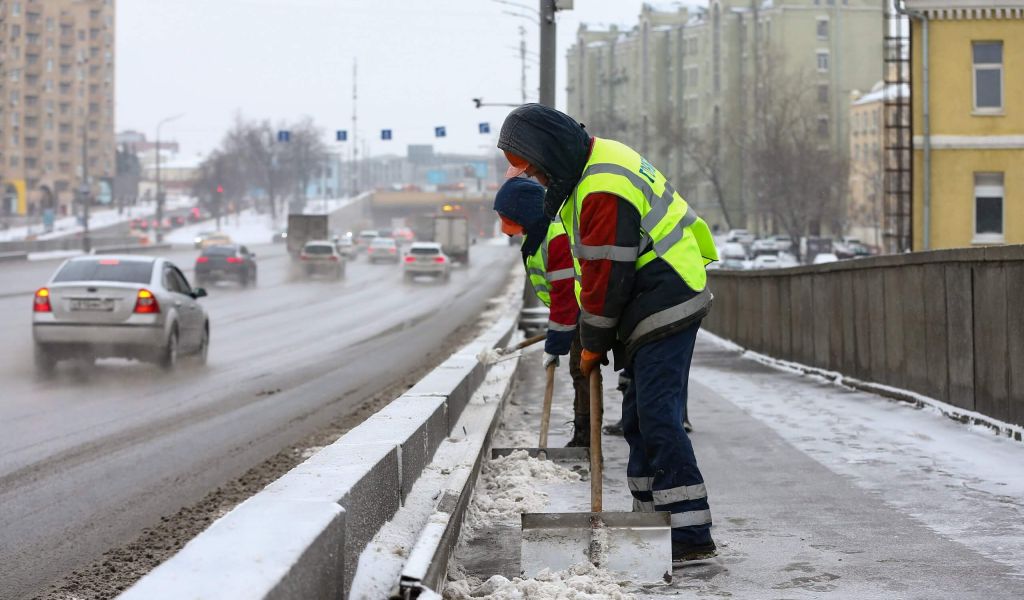 В Петербурге трое бизнесменов украли 9 млн бюджетных средств под предлогом работ по уборке снега