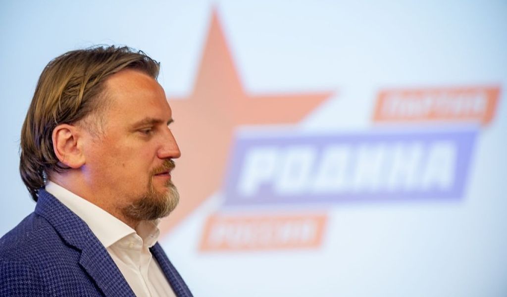 Футболист Дмитрий Булыкин будет избираться в Госдуму РФ