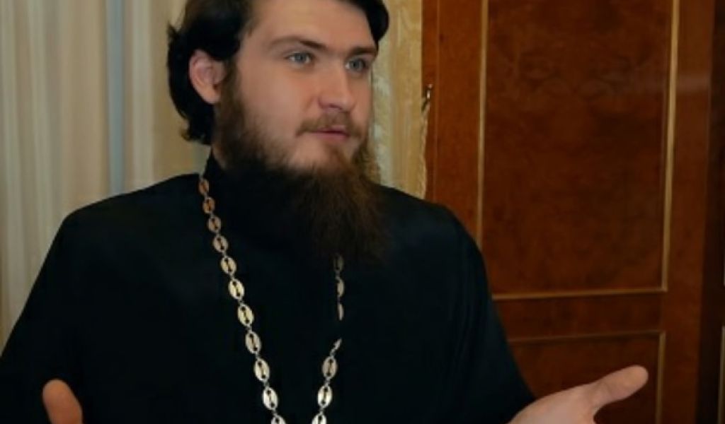 Московский священник и блогер Николай Бабкин сравнил себя с Моргенштерном*