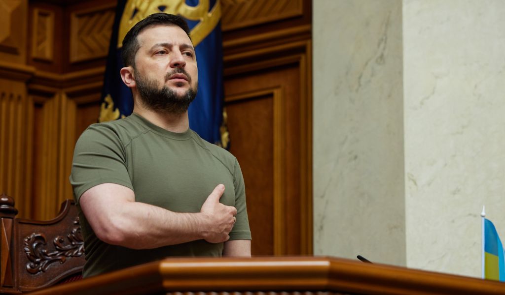 Предложения о мирных переговорах Украины и РФ могут поставить Зеленского в неловкое положение перед «Азовом»