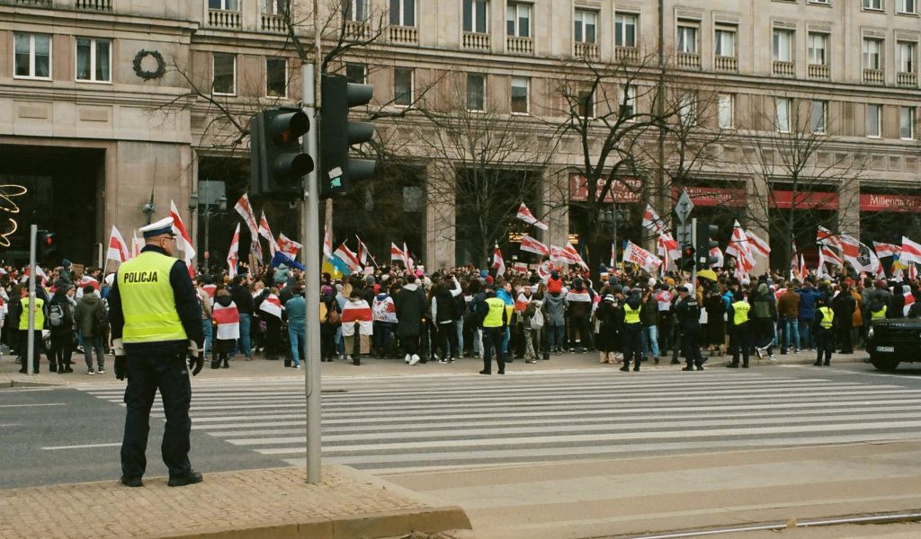 Варшава продолжает укреплять границы с Белоруссией