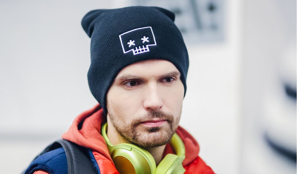 Noize MC* прокомментировал свое внесение в список «иноагентов» строчками из песни