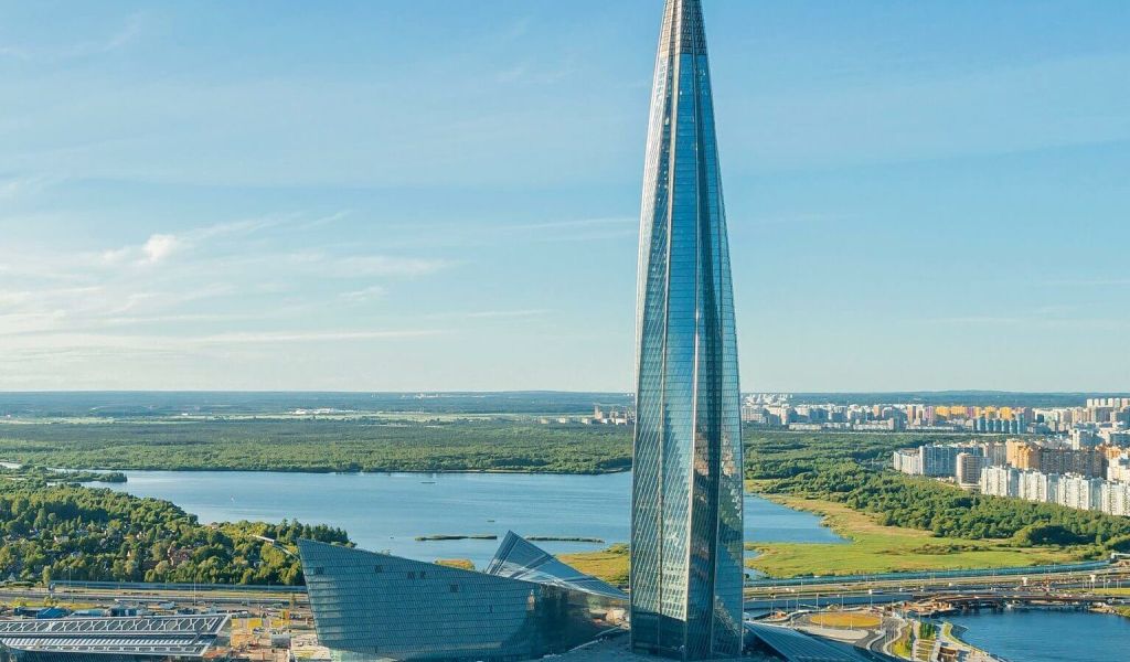 В Петербурге началось заселение «Лахта центра»