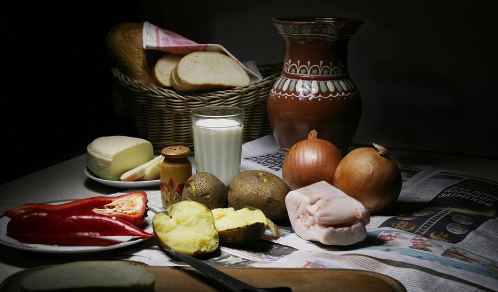 Русские и сало: китайцы вновь удивились любви россиян к «сырому мясу»