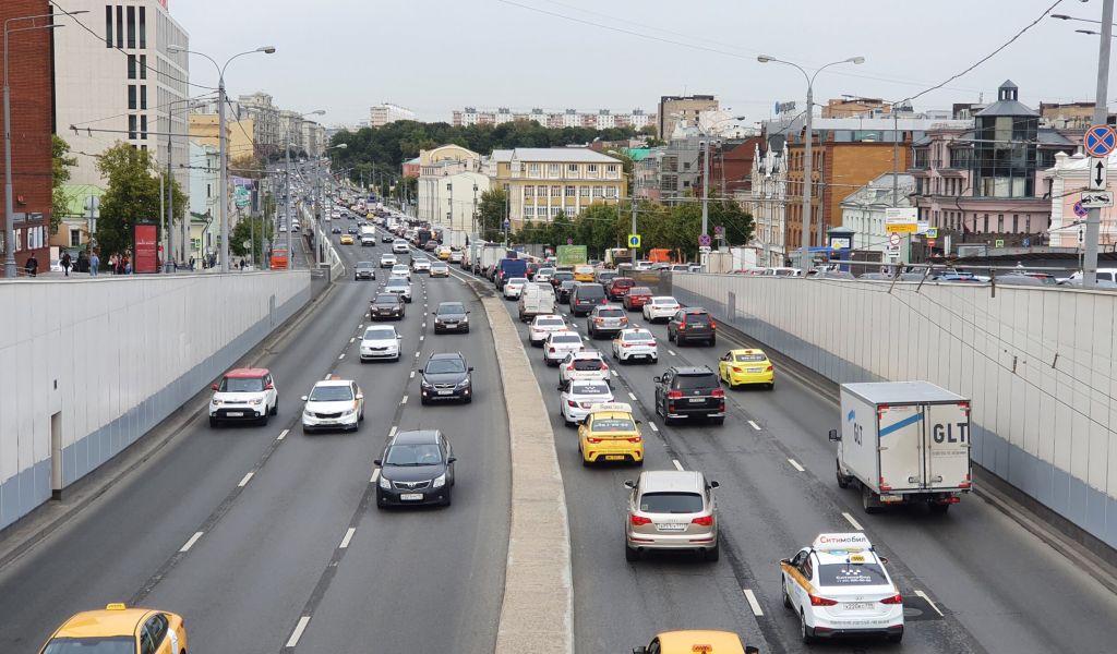 С начала весны на 100 дорожных участках Подмосковья улучшили схемы движения