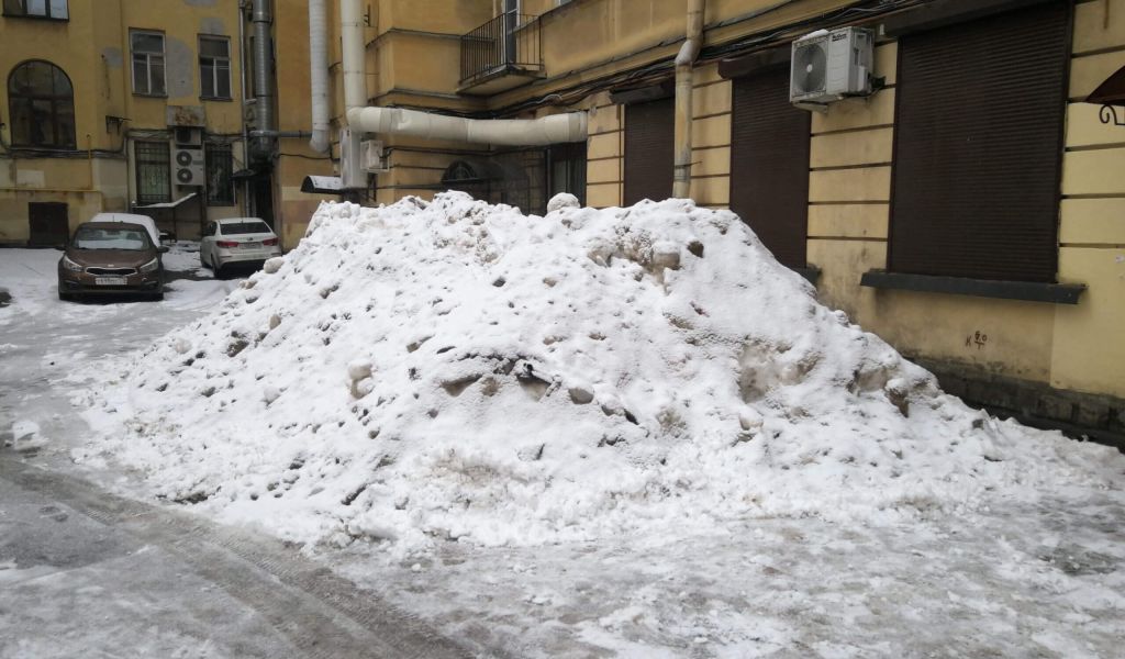 В Петербурге сугробы уменьшатся на треть за неделю