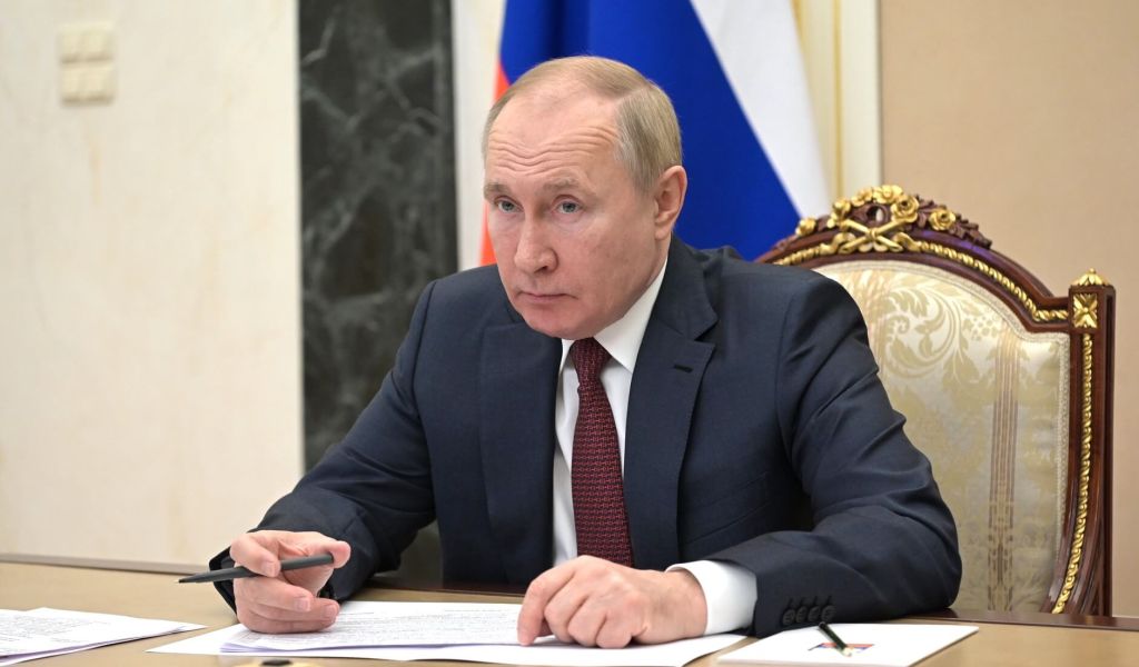Европа все еще обсуждает планы Путина по вторжению на Украину
