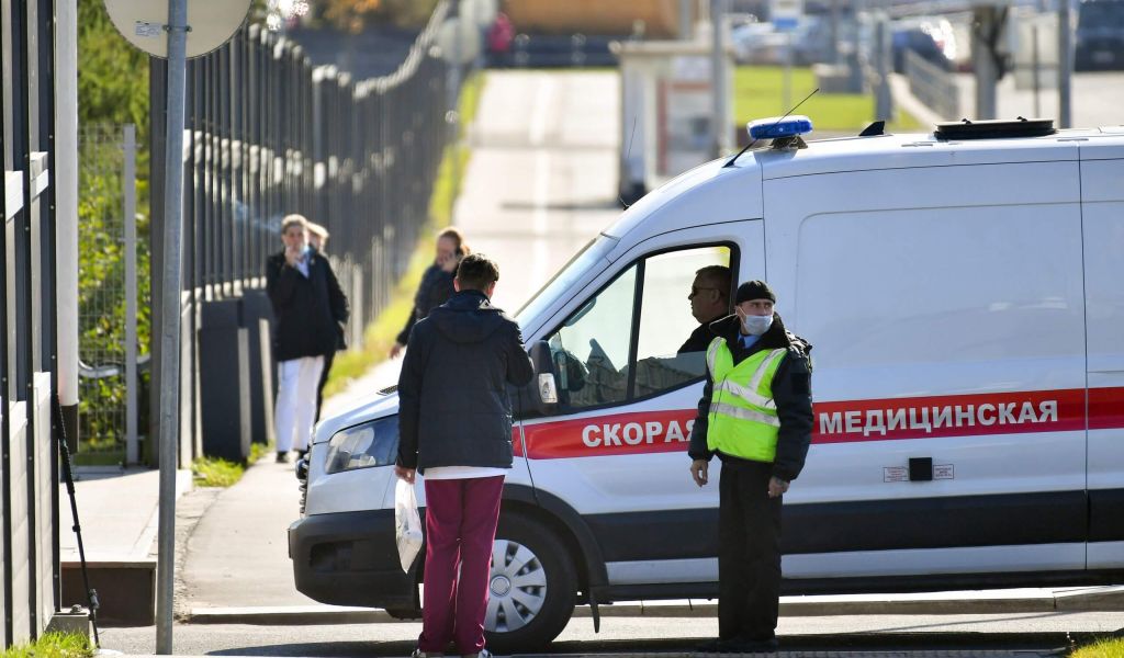 В Роспотребнадзоре призвали россиян не устраивать «ковид-вечеринки», чтобы не подвергать опасности себя и окружающих