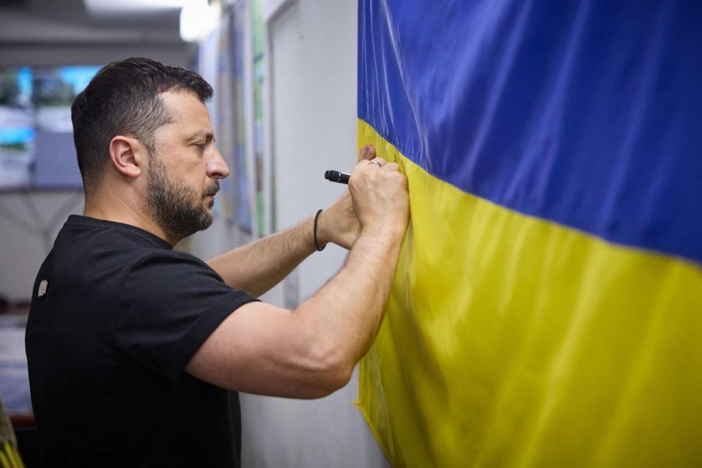 Депутат АдГ Шмидт: Киев не одержит победу над Москвой