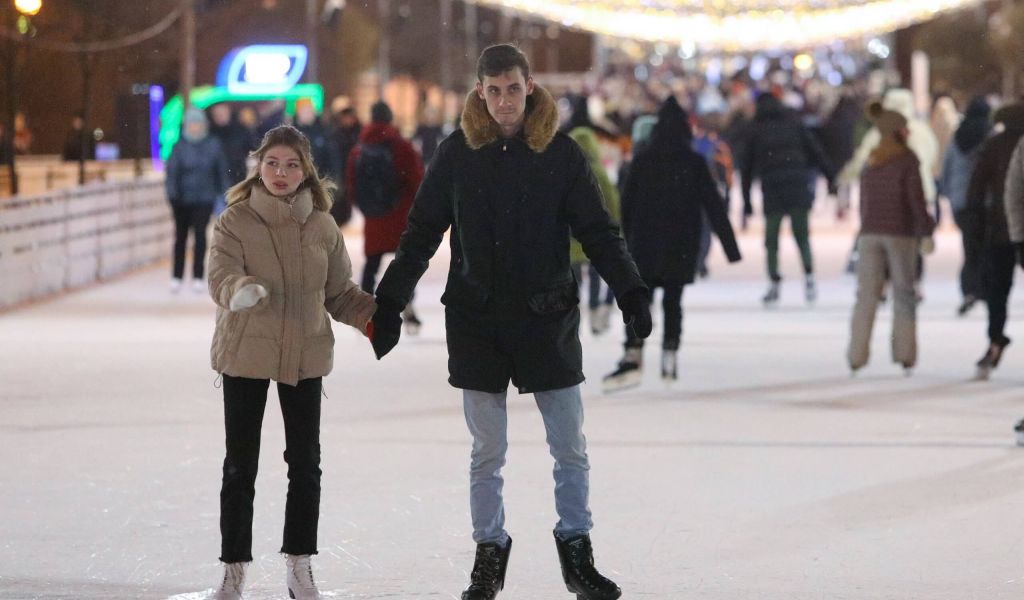 В Петербурге работают более 300 ледовых катков