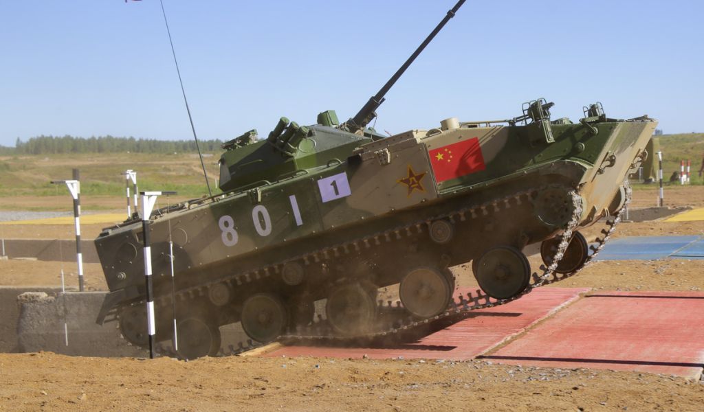 Американский журнал The National Interest сравнил китайские и российские боевые машины десанта