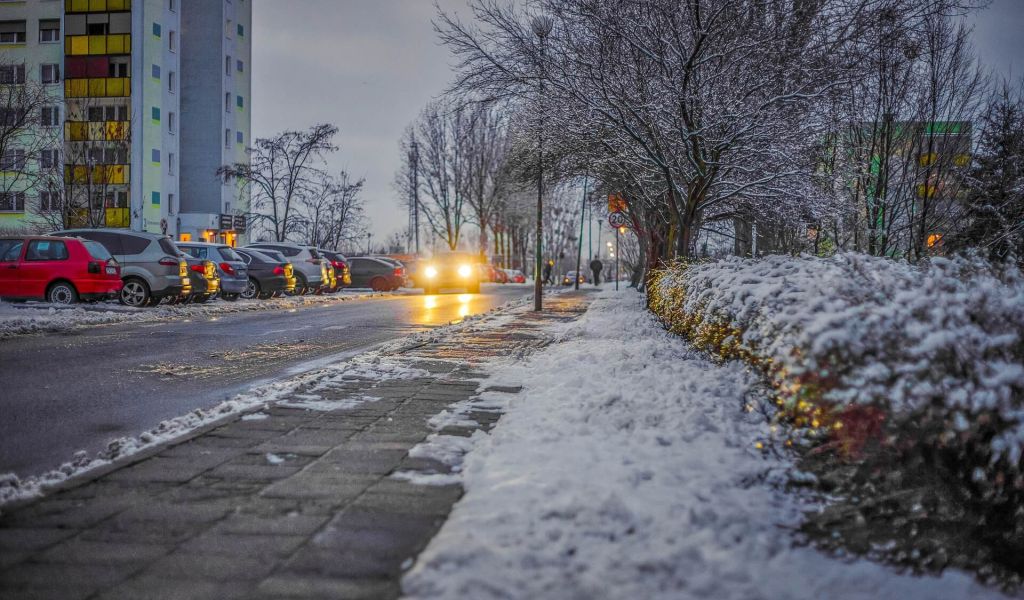 Автомобилистов начнут штрафовать за перегоревшие лампочки в фарах