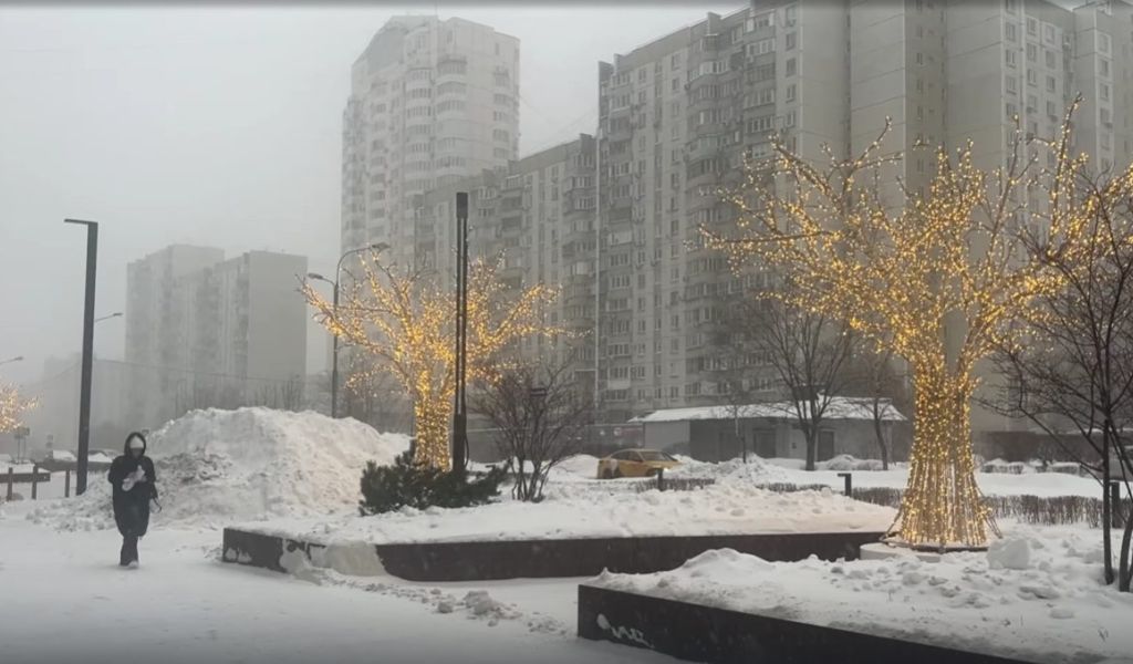 В Москве стоимость поездок на такси выросла в два раза из-за снегопада