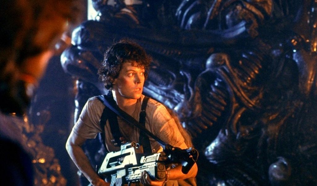 Сериал «Чужой» снимет автор «Фарго» и «Легиона» Ной Хоули, начиная с 2023 года